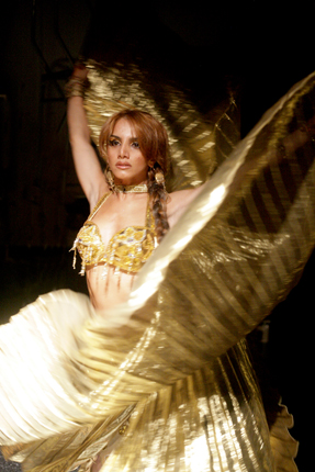 Belly dancer Anna