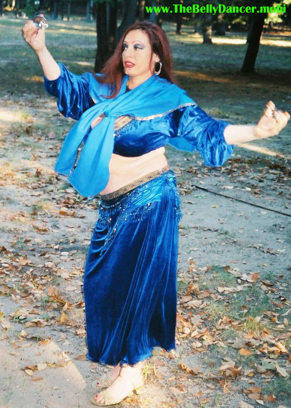 Belly dancer Desideria Brewster, New York